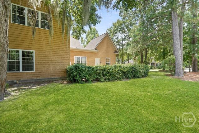 626 Chastain Circle, Richmond Hill, GA 31324