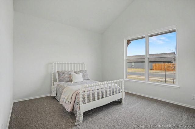 8998 E 163rd Street S, Bixby, OK 74008