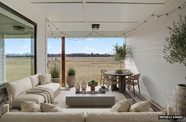 8998 E 163rd Street S, Bixby, OK 74008