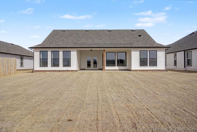 8998 E 163rd Street S, Bixby, OK 74008