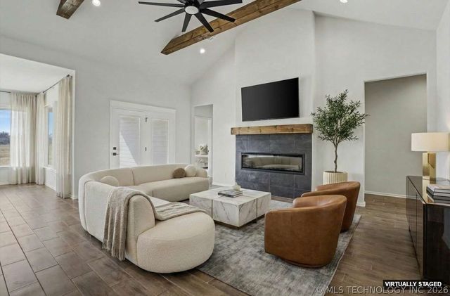 8998 E 163rd Street S, Bixby, OK 74008