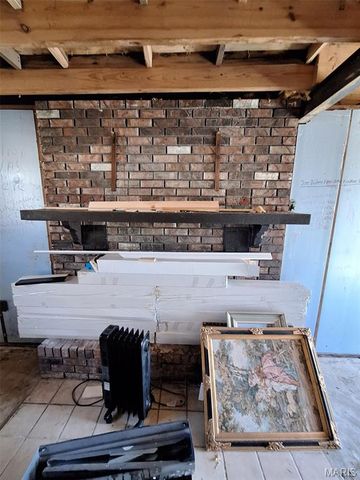 9745 E Cottonwood Lane, Bloomsdale, MO 63627