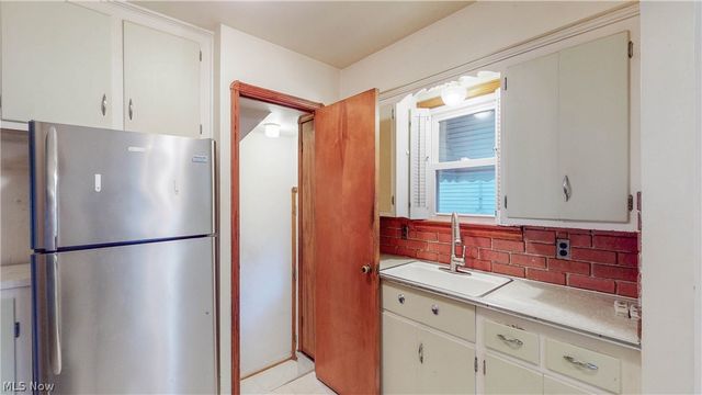 6584 Westminster Drive, Parma, OH 44129