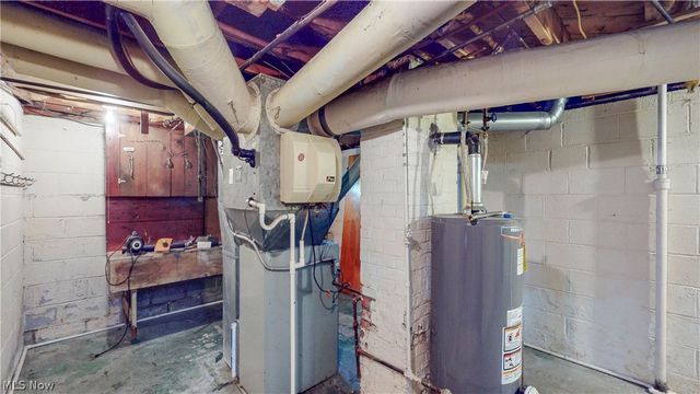 6584 Westminster Drive, Parma, OH 44129