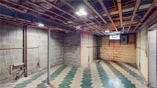 6584 Westminster Drive, Parma, OH 44129