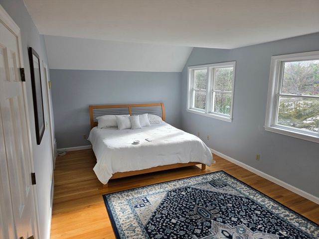 55 Bullivant Farm Rd, Marion, MA 02738