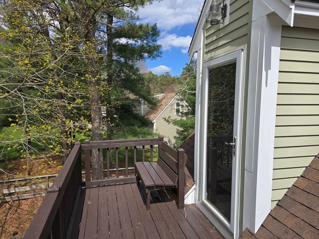 55 Bullivant Farm Rd, Marion, MA 02738