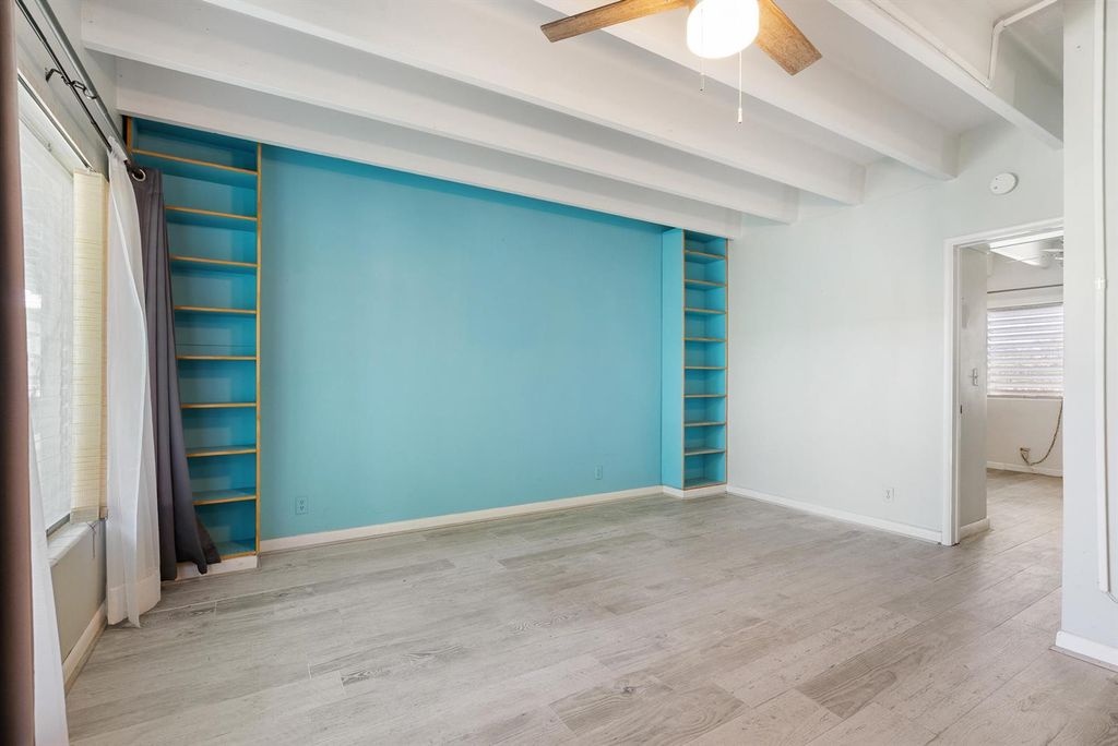 702 N Federal Highway B4, Lake Worth Beach, FL 33460