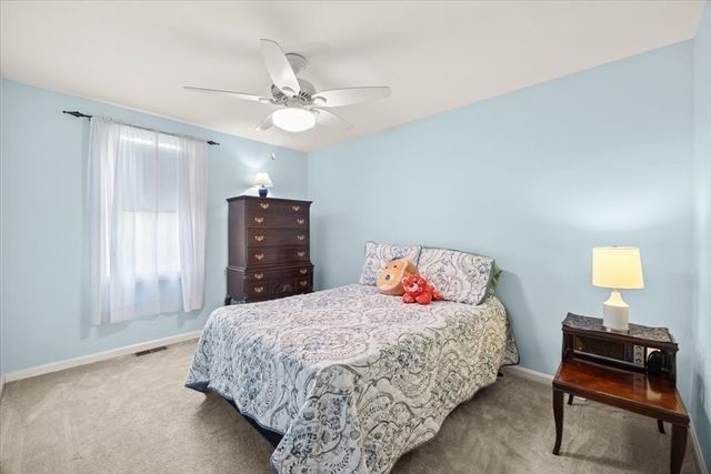 8 Willow Pond Dr 8, Rockland, MA 02370