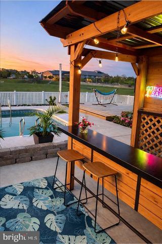 9354 DRUMMAN DR, Hagerstown, MD 21740