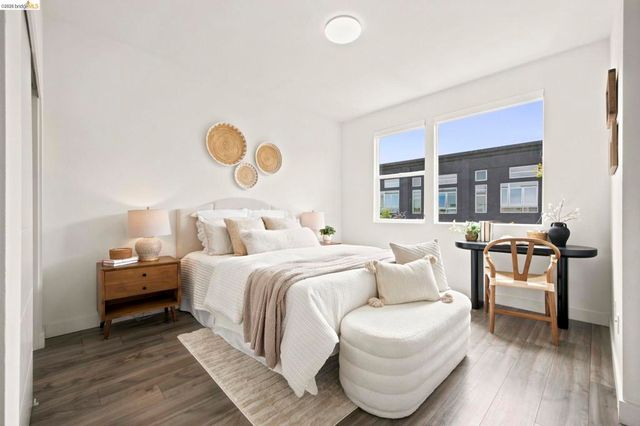 1355 Pullman Way, Oakland, CA 94607