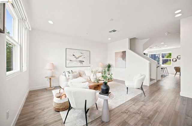 1355 Pullman Way, Oakland, CA 94607