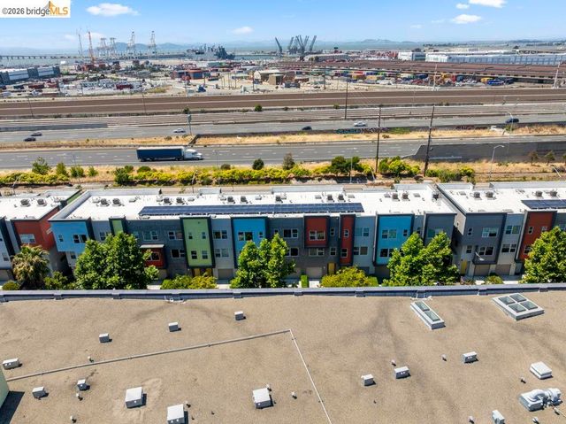 1355 Pullman Way, Oakland, CA 94607