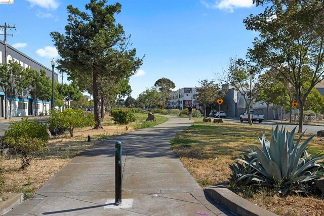 1355 Pullman Way, Oakland, CA 94607