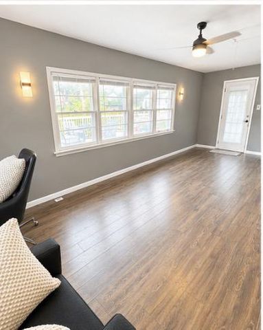2325 RALEIGH DR, Lancaster, PA 17601