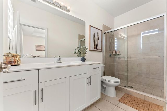 10487 W 34th Ct, Hialeah, FL 33018