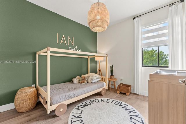 10487 W 34th Ct, Hialeah, FL 33018