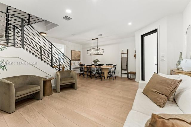 10487 W 34th Ct, Hialeah, FL 33018