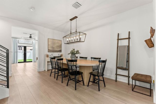 10487 W 34th Ct, Hialeah, FL 33018