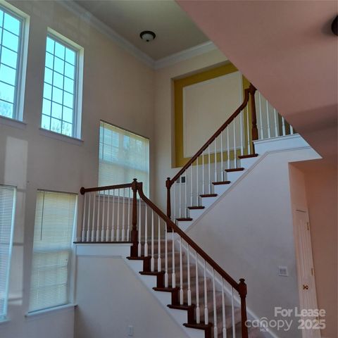 11312 Huntington Meadow Lane, Charlotte, NC 28273