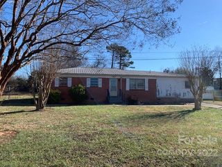 408 Clark Boulevard, Charlotte, NC 28262