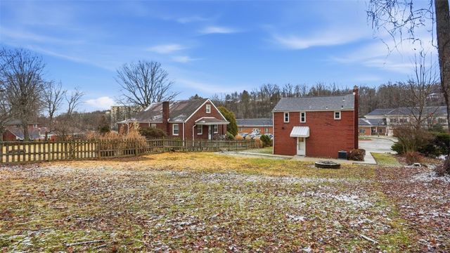 502 Weyman Road, Whitehall, PA 15236