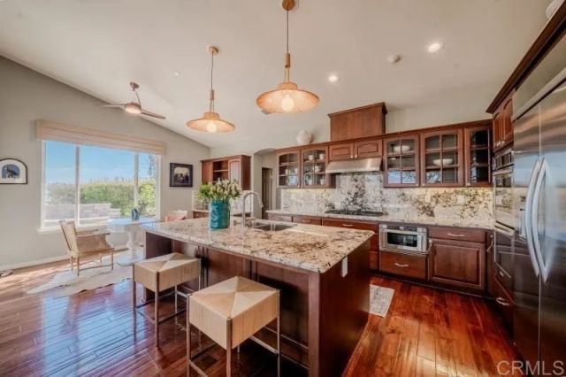 3542 Avenida Amorosa, Escondido, CA 92029