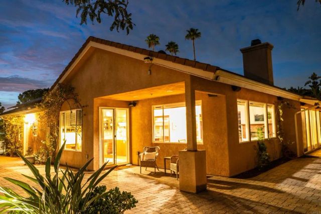 3542 Avenida Amorosa, Escondido, CA 92029