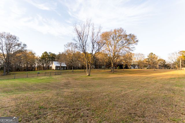 2289 Camp Lane, Loganville, GA 30052