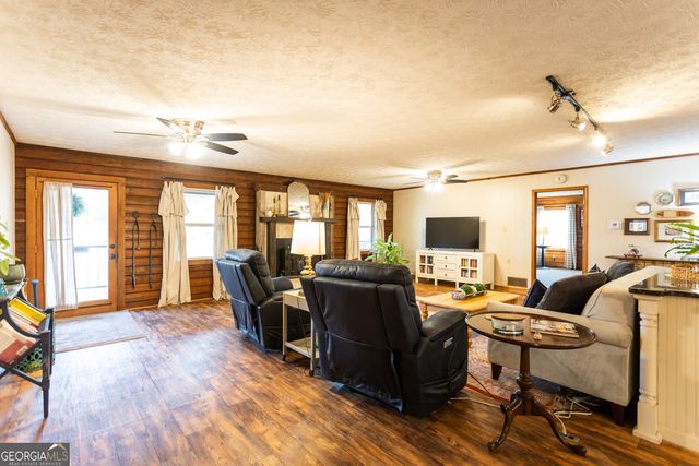 2289 Camp Lane, Loganville, GA 30052