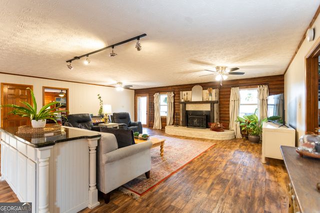 2289 Camp Lane, Loganville, GA 30052