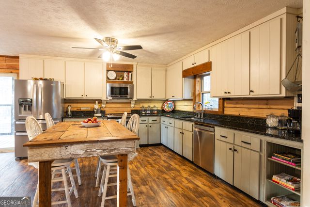 2289 Camp Lane, Loganville, GA 30052