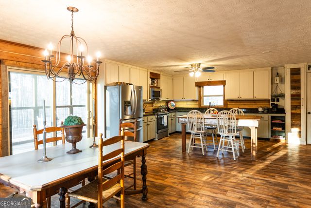 2289 Camp Lane, Loganville, GA 30052