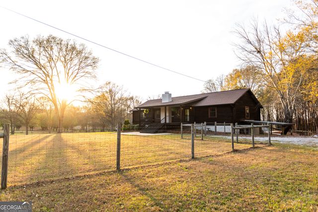 2289 Camp Lane, Loganville, GA 30052