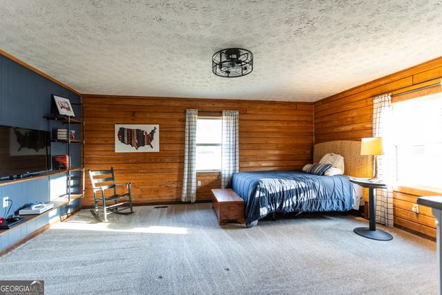 2289 Camp Lane, Loganville, GA 30052