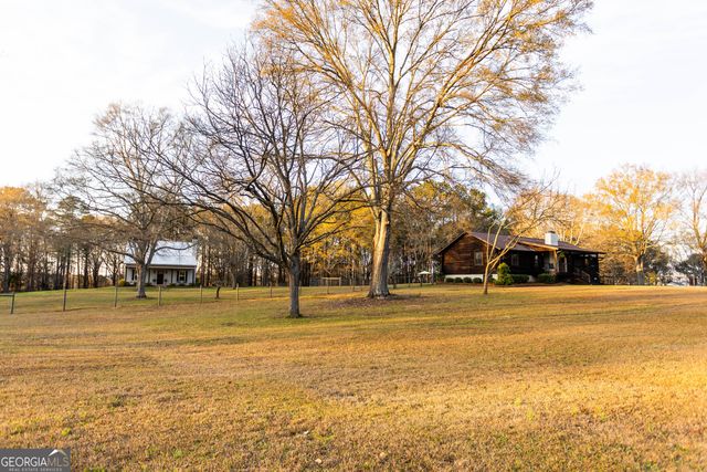 2289 Camp Lane, Loganville, GA 30052