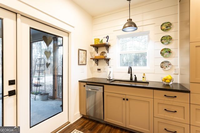 2289 Camp Lane, Loganville, GA 30052