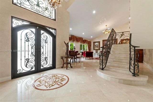 185 SW 130th Ave, Miami, FL 33184