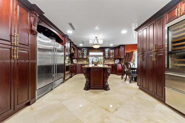 185 SW 130th Ave, Miami, FL 33184