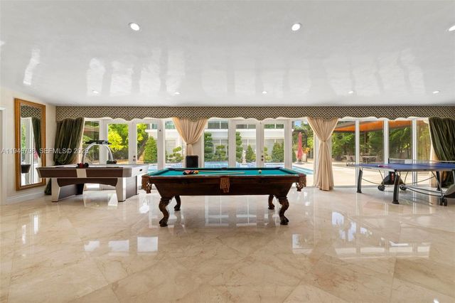 185 SW 130th Ave, Miami, FL 33184