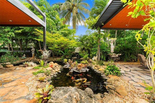 185 SW 130th Ave, Miami, FL 33184