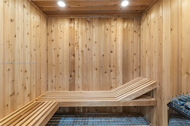 185 SW 130th Ave, Miami, FL 33184