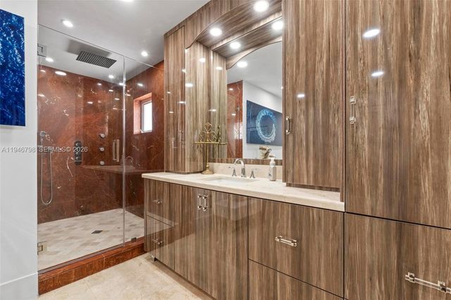 185 SW 130th Ave, Miami, FL 33184