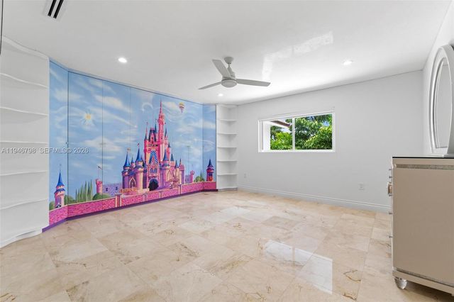 185 SW 130th Ave, Miami, FL 33184