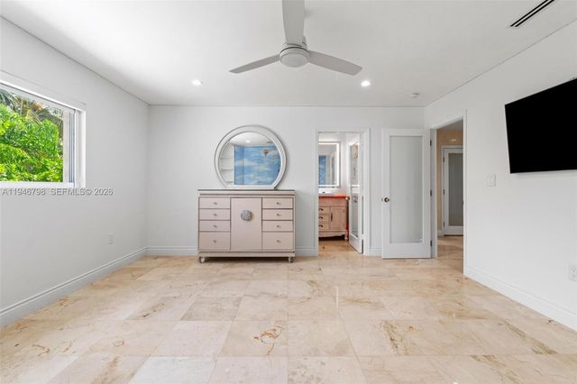 185 SW 130th Ave, Miami, FL 33184