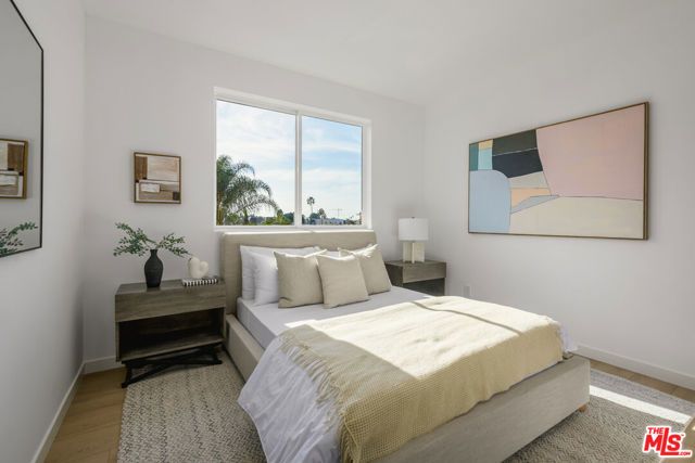 5843 David Avenue, Los Angeles, CA 90034