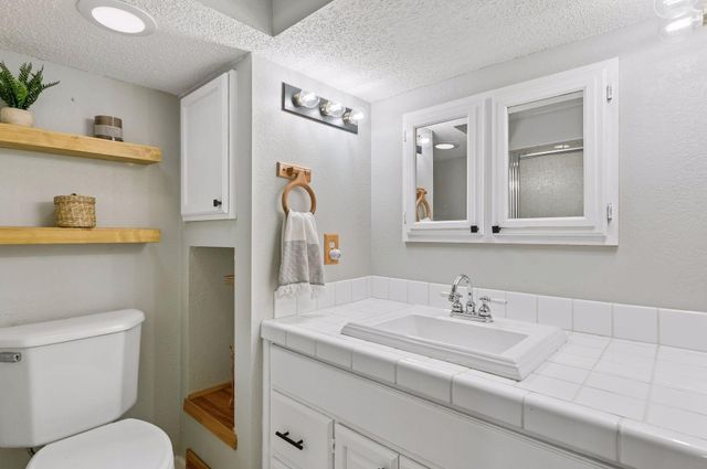 4816 Nevada Avenue N, Crystal, MN 55428