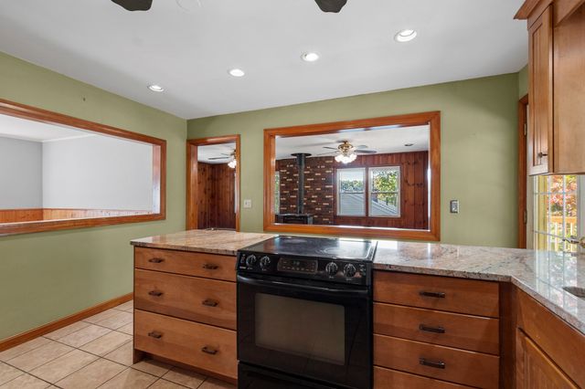 60 Constant Street, Manchester, NH 03103