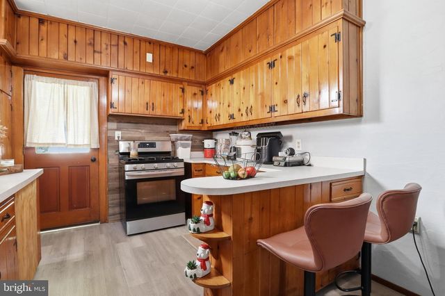 55 E COTTAGE PL, York, PA 17401