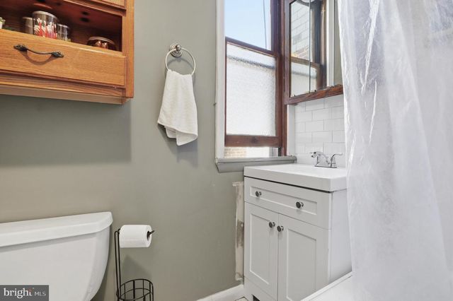 55 E COTTAGE PL, York, PA 17401